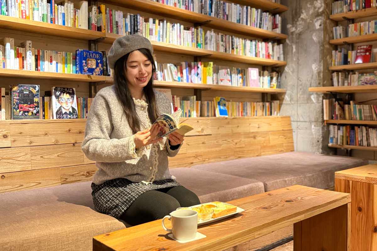 澀谷美食|品嚐吉卜力動畫中的餐點!澀谷「森之圖書室」看書配咖啡