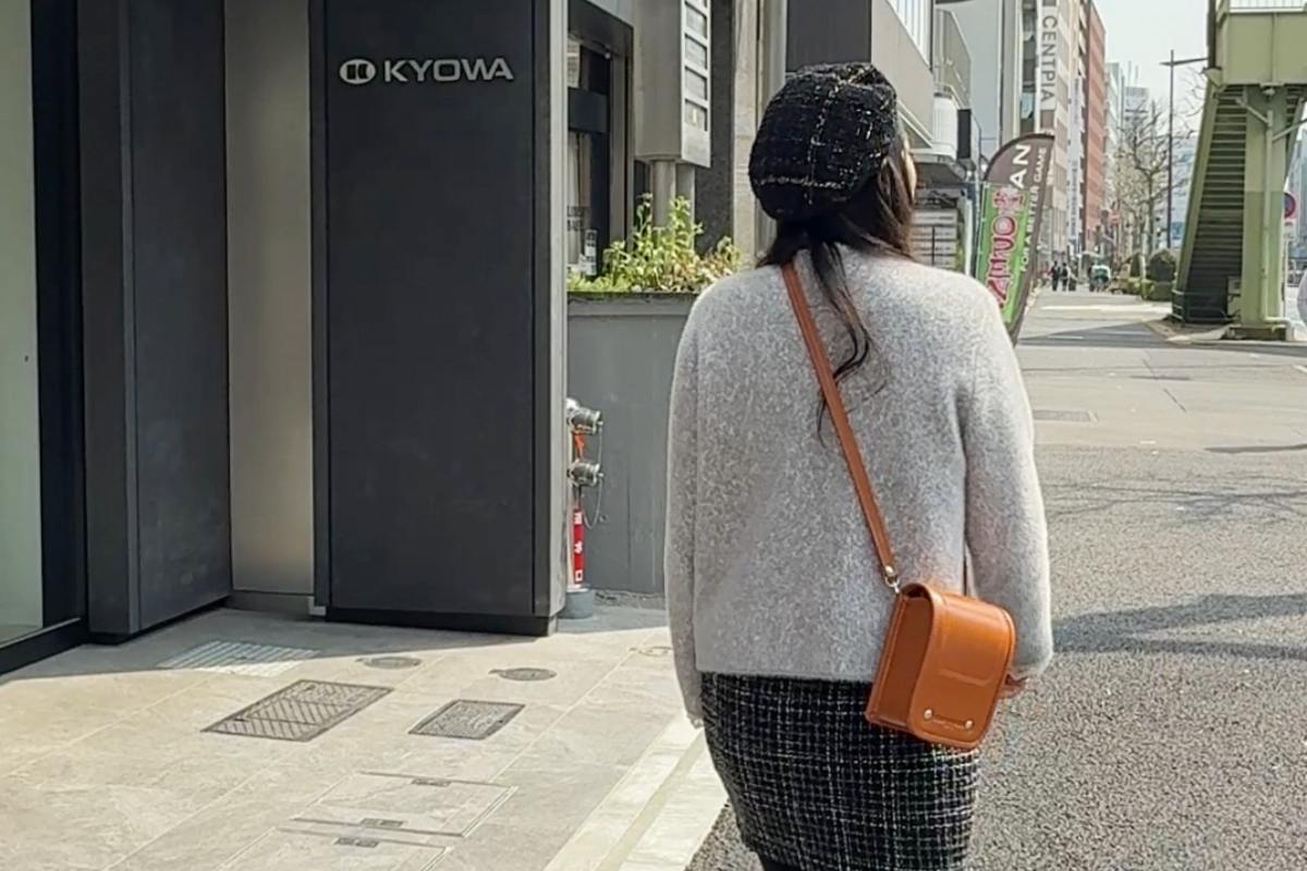 日本購物｜直擊「協和Kyowa」職人工藝：迷你肩背包、後背包、商務公事包3款必買推薦