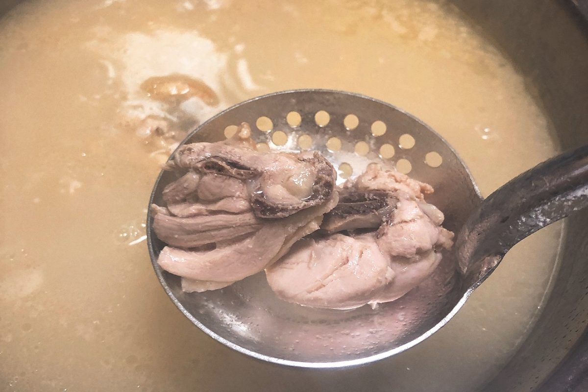 福岡美食｜百年水炊雞肉鍋「水炊 長野」！電話預約教學與內行吃法指南
